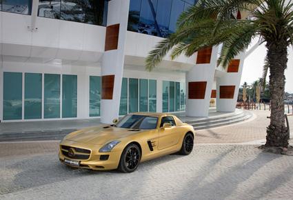 "Mercedes Benz SLS AMG 2011" تجسيدا للتكنولوجيا العالية